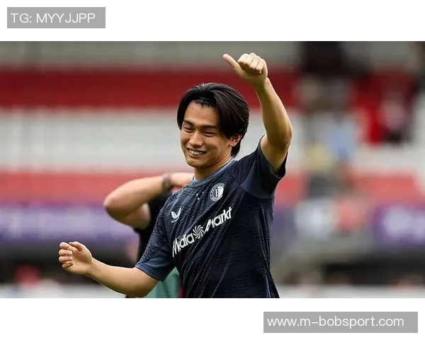 范佩西赛后幽默点评上田绮世进球频繁令人印象深刻