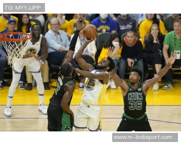 库里追平历史纪录即将迎来第14个赛季GDP组合再度霸榜传奇之路